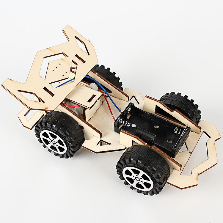 DIY Electric Toy Car Kit for Primary Students: Handmade Experimental Racing Gift