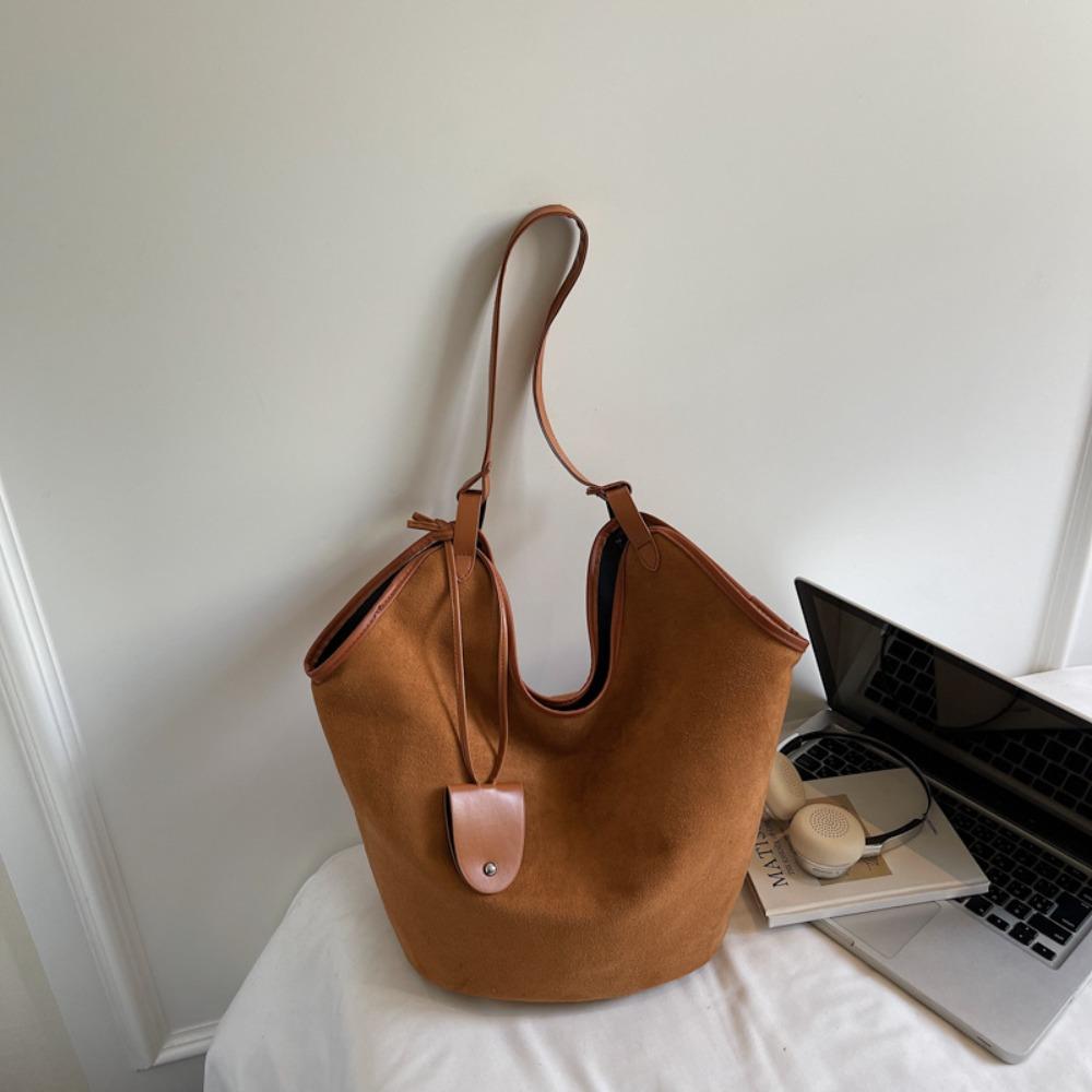 

Retro Suede Shoulder Bag Large Capacity Brown Handbag Simple Ladies Tote Bag Autumn and Winter коричневый