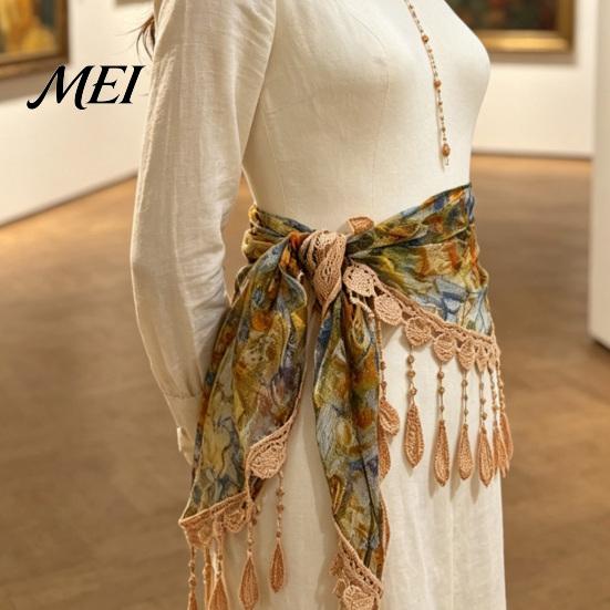 Elegant Tassel Fringe Wrap Women Triangular Shawl Scarf with Tassel, Hollow Lace Retro Oil Outdoor Photography Prop Painting Print, Breathable Fashion