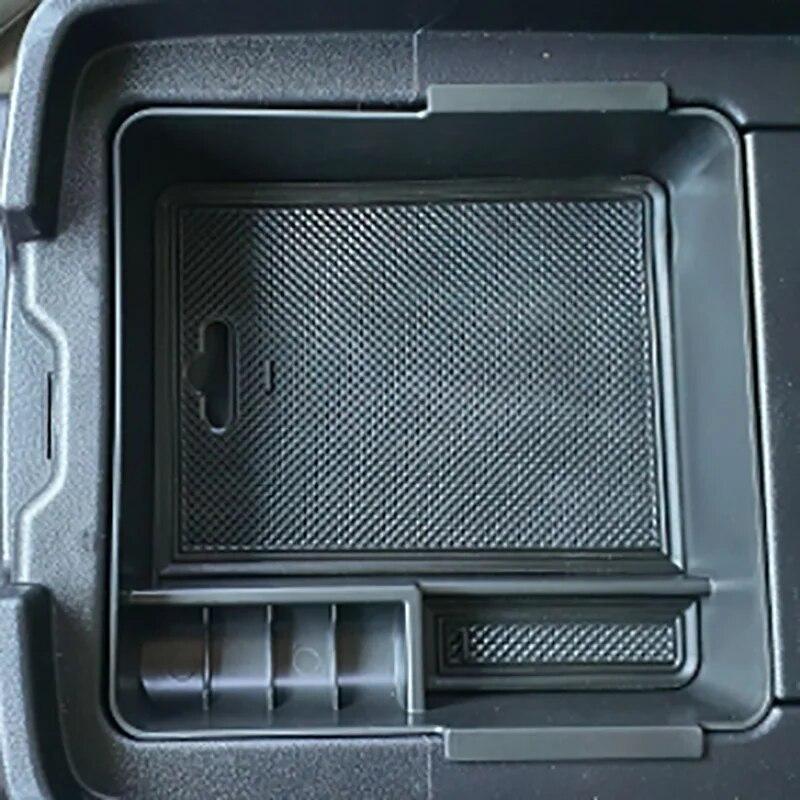 Car Center Console Modified Storage Box for Mitsubishi PAJERO V93 V97 V98 2007- Auto Interior Accessories Sundries Organize
