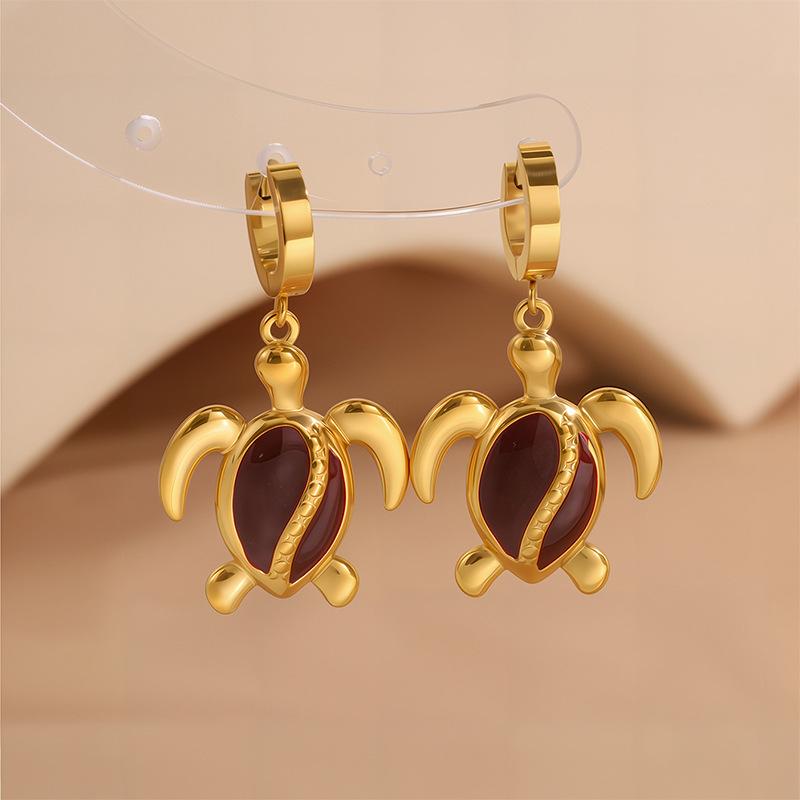 Titanium and Steel Earrings, Fashionable Ocean-themed Turtle Drooling Earrings, Cute Turtle Earrings with An Elegant Touch for Ladies.