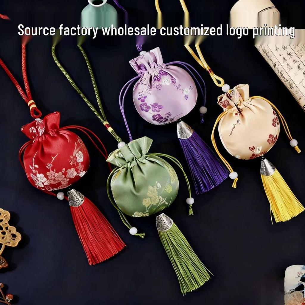 Customizable Herbal Mugwort Sachet: Dragon Boat Festival Mosquito & Insect Repellent Pendant