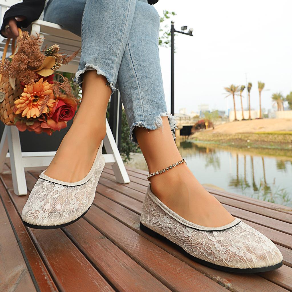 Fashion Women Sandals Embroidered Round Toe Walking Shoes Solid Color Flat Comfortable Women Shoes Summer Fashion New Sexy Sandals