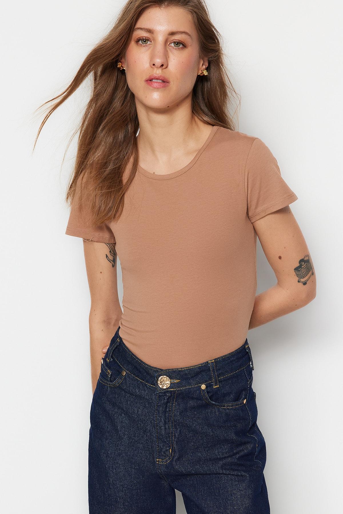 

Боди - Бежевый - Slim fit