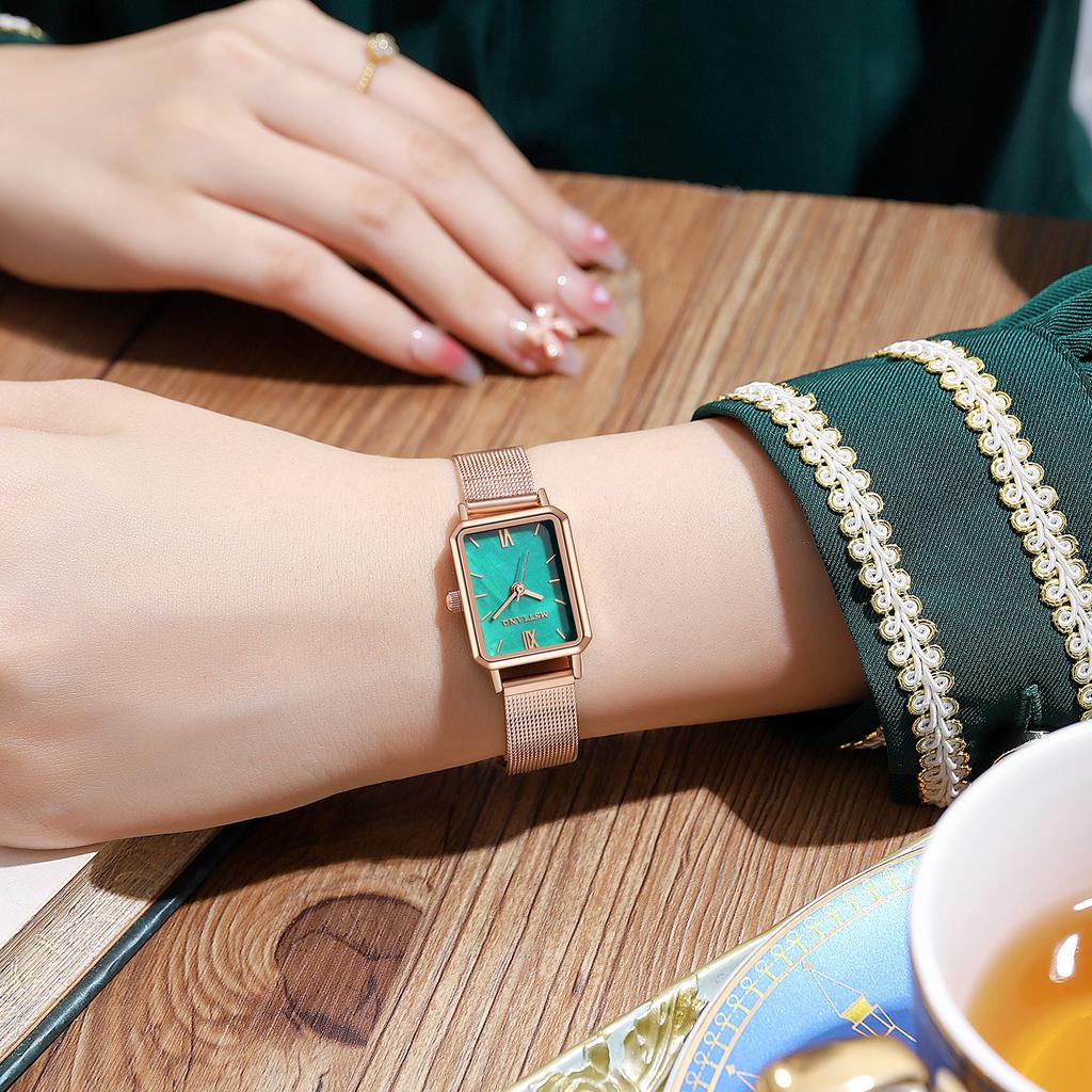 Female Niche High School Girl High School Fashion Green Watch Simple Style Birthday Gift