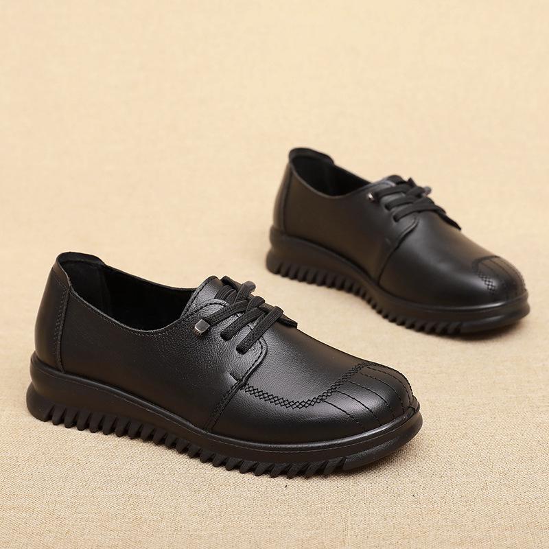 Genuine Leather Soft Sole Comfortable Versatile Women's Shoes for Middle-Aged and Elderly