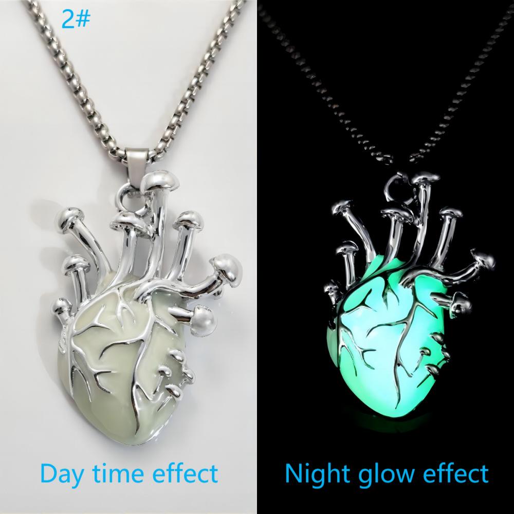 New Zinc Alloy Heart Locket Pendant Necklace Glow In The Dark Necklace for Women Men Halloween Gift