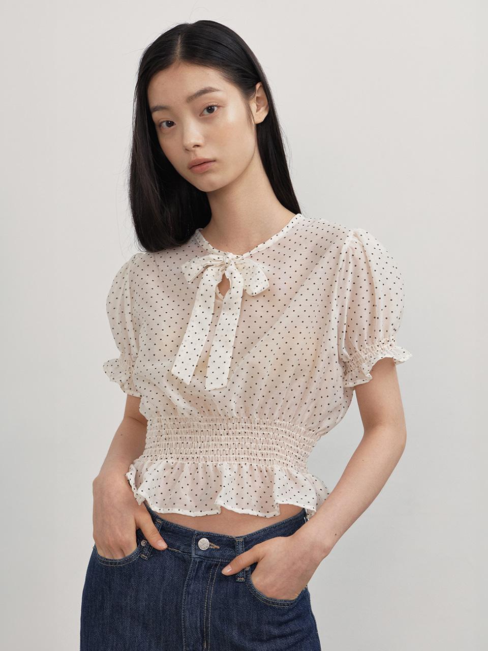Ganiesong Teen Dot Blouse_Vanilla Free