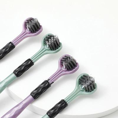 Spazzolino da Denti Morbido a Tre Lati per Adulti con Minerali di Rame e Design a Pulizia a Tre Testine.