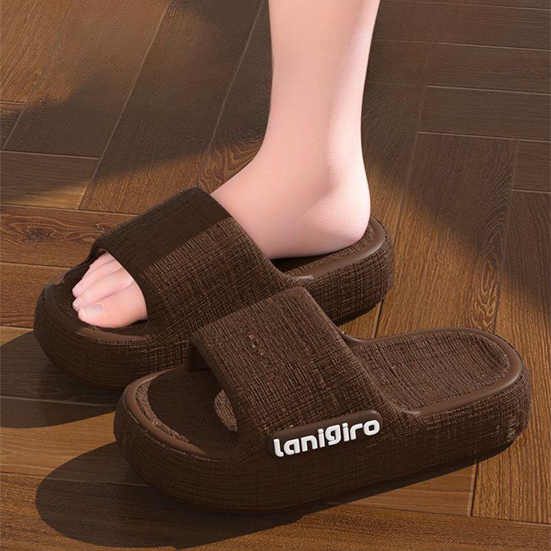 

Шлепанцы вызывают комфортное ощущение при наступании на фекалии. Это домашние нескользящие и не пахнущие комнатные тапочки Fits 43-44