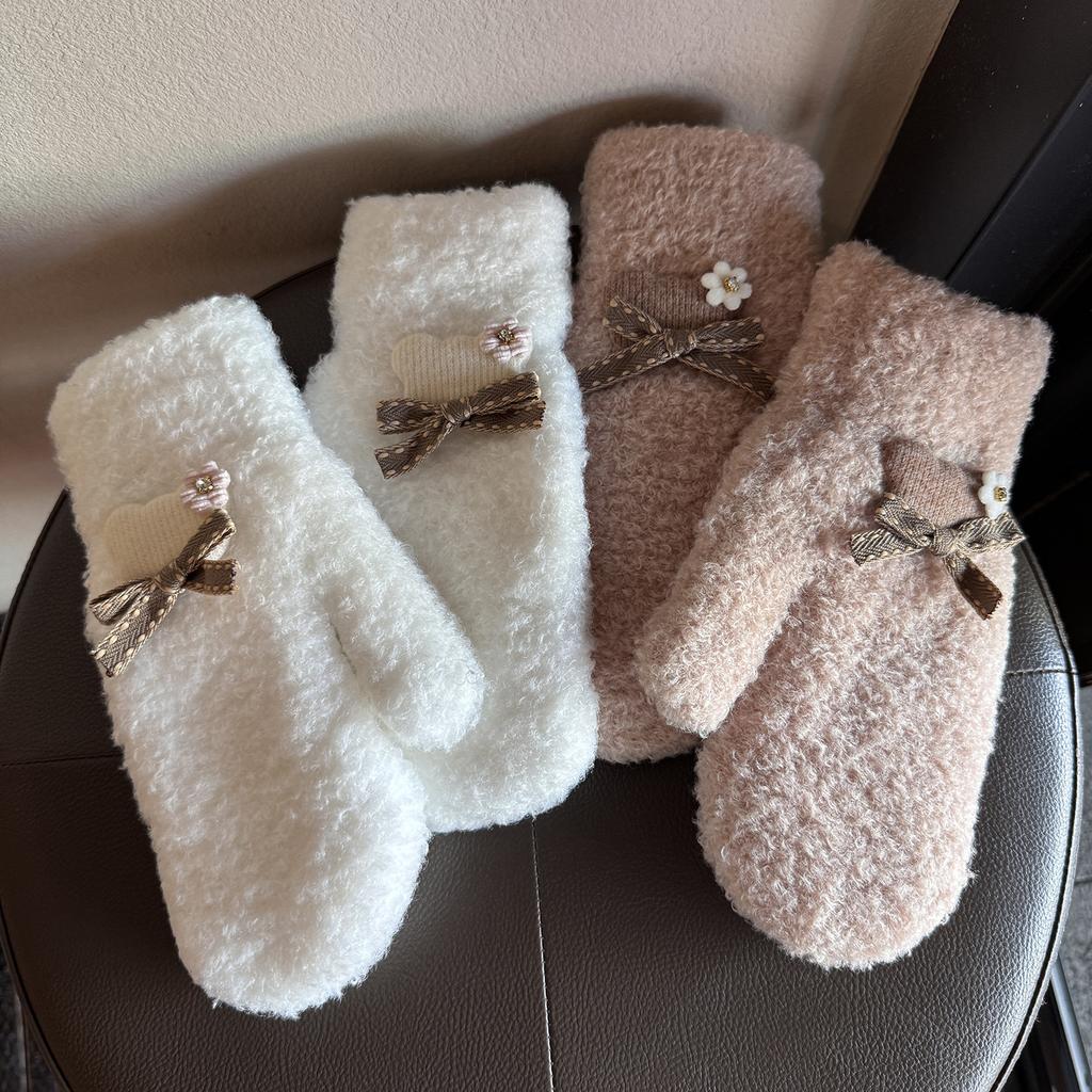 Cute Plush Mittens Fashion Winter Warm Full Fingers Gloves Sweety Bow Women Outdoor Thicken Knitted Windproof Gloves Girls Gift
