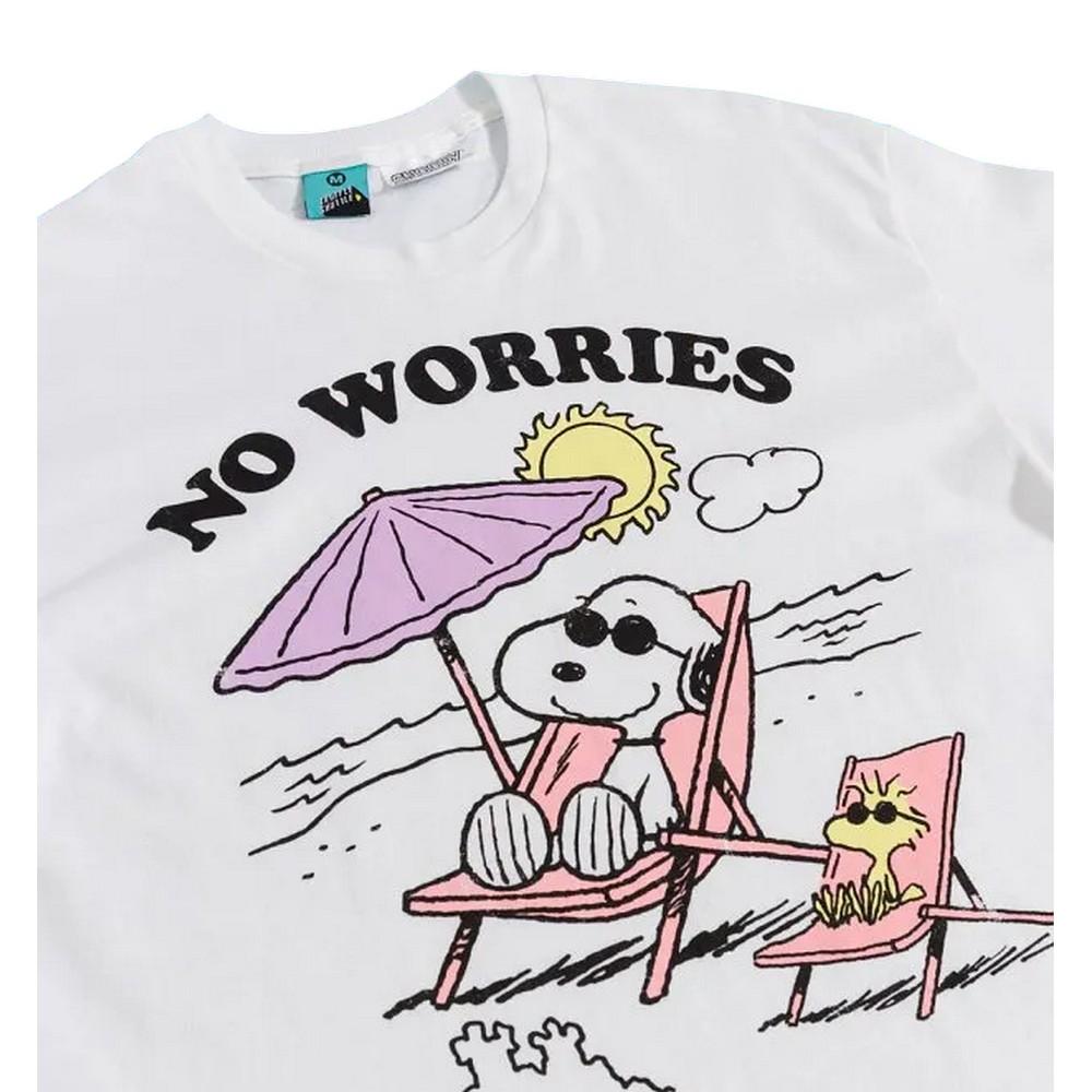 Peanuts Unisex Adult No Worries Snoopy Beach T-Shirt