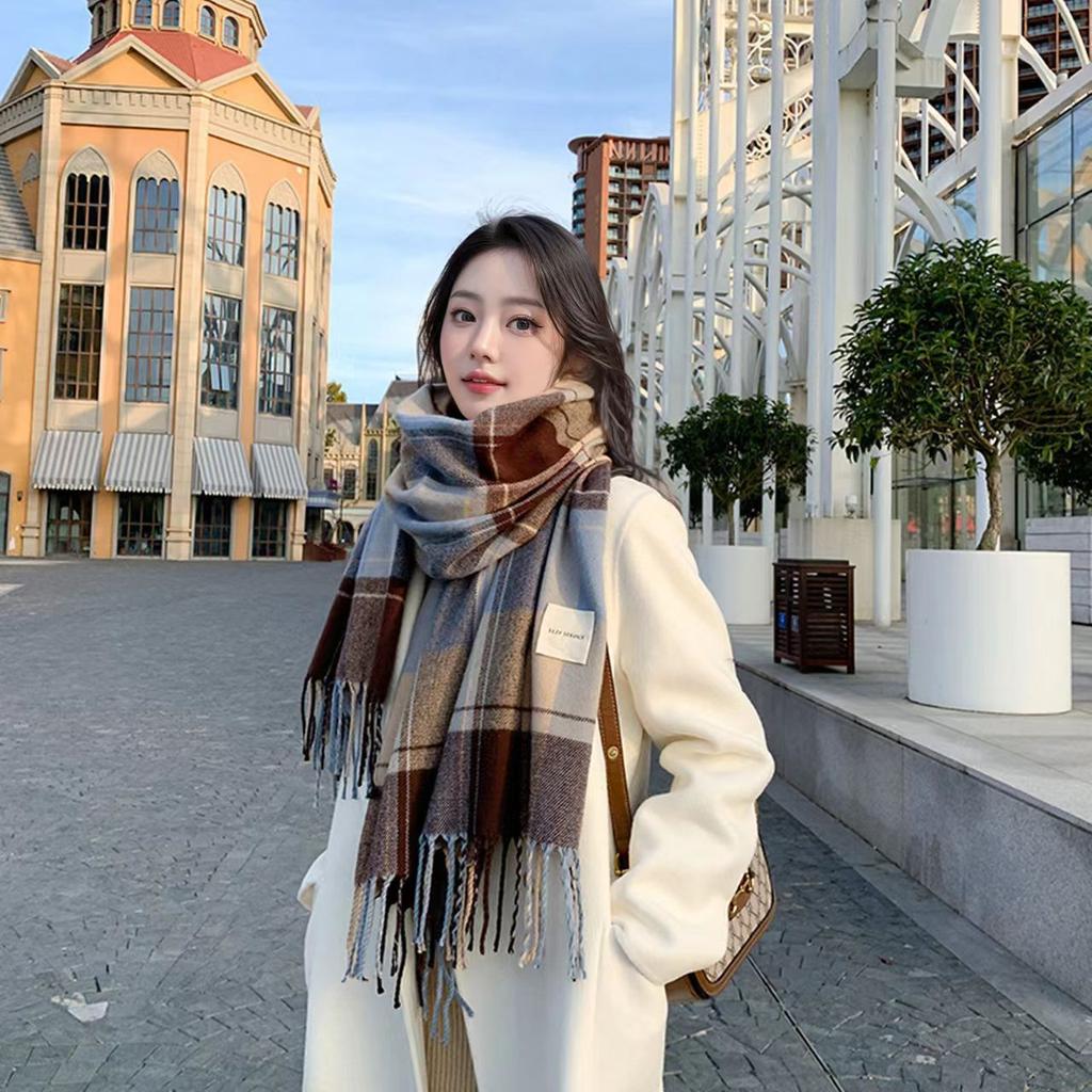 New autumn and winter scarf fashionable versatile plaid thickened male and female students scarf couple warm shawl