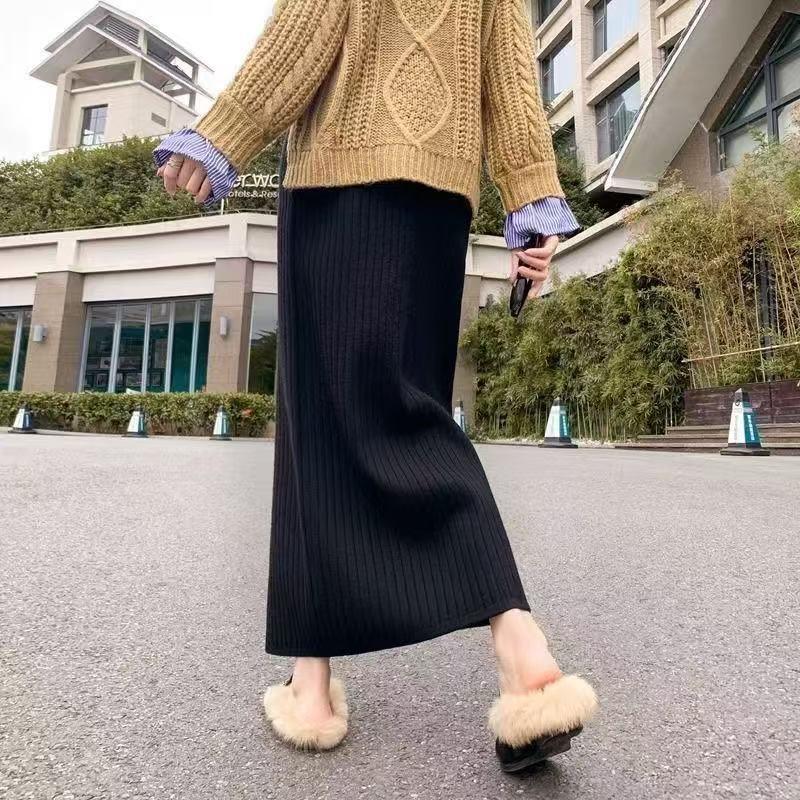 Women's High-Waist Long Knit Skirt - Autumn/Winter Slimming Hip-Hugging Versatile Style