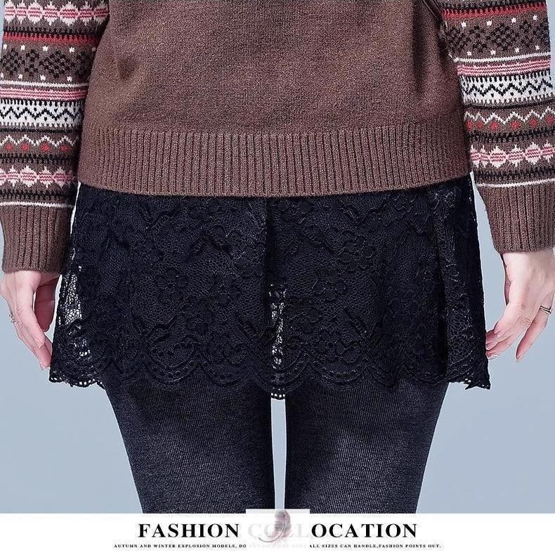 Lace Layering Butt Cover Midi Skirt - Anti-Exposure, Versatile Base Layer with Lace Hem for Autumn/Winter