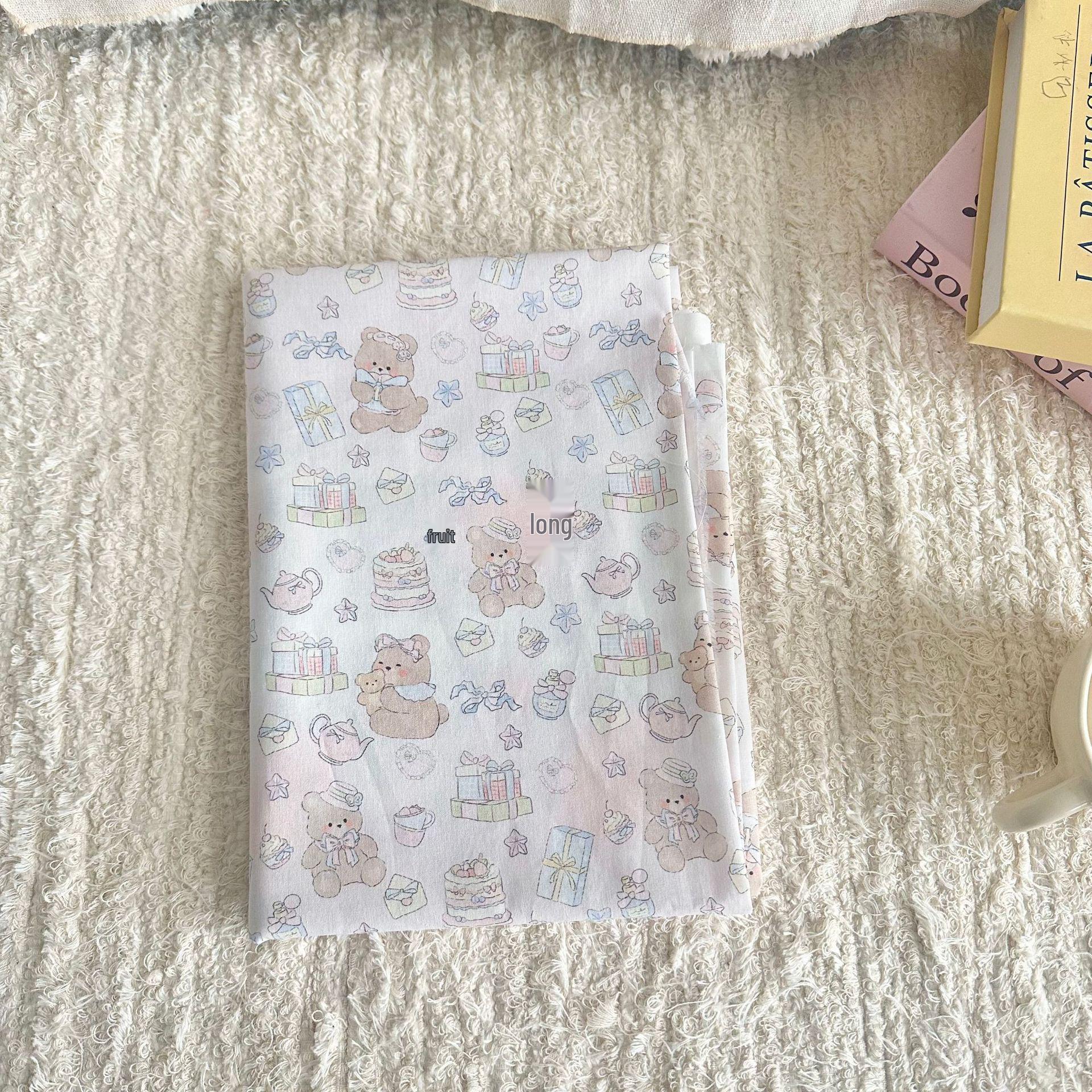 

100% Хлопок Цифровая Печать Корейская Ткань с Цветочным Рисунком Вишни и Медведя для Женской, Детской, Семейной Одежды и DIY Домашней Одежды 95 cm