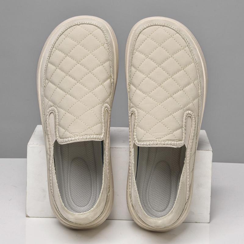 Fashion 2024 Fashion Brand Men's Flat Bottomed Loafers Soft Soled Soft Faced Park Walking Shoes Outdoor Men's Commuting Work Shoes