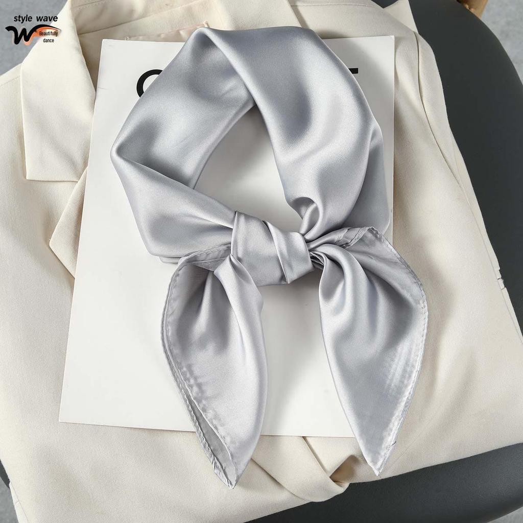 Monochromatic 70s-Style Faux Silk Scarf: Solid Color, Versatile, Sun Protection Headscarf for Women