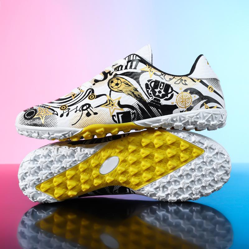 Quality Soccer Shoes Football Shoes for Men Soccer Cleats for Original Football Boots Unisex Futsal Shoes 31-44