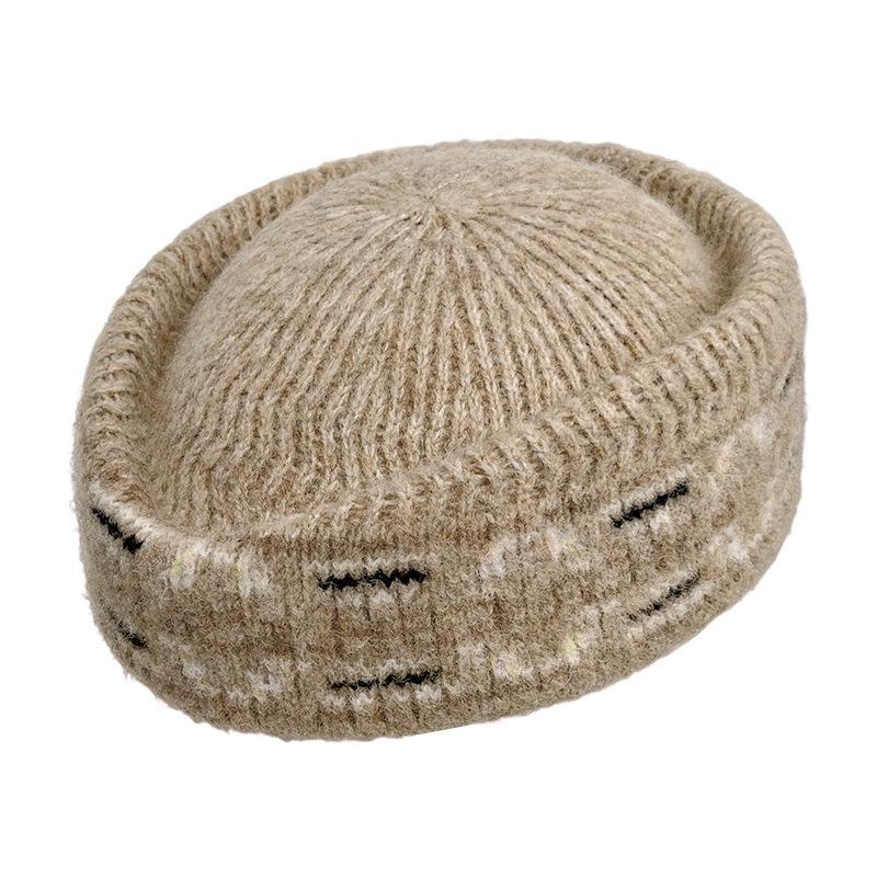 Autumn and winter new atmosphere top hat Fair Island jacquard knitted stewardess hat medicine box hat knitted melon fur hat sailor hat