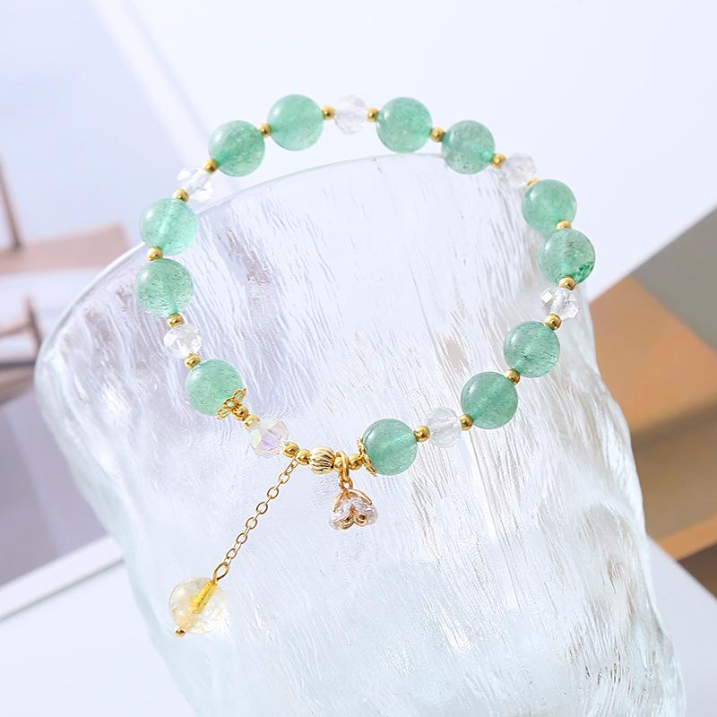 Natural Green Strawberry Crystal Bracelet Flower Pendant Ornament Bangles Women Fashion Jewelry Accessories Gift