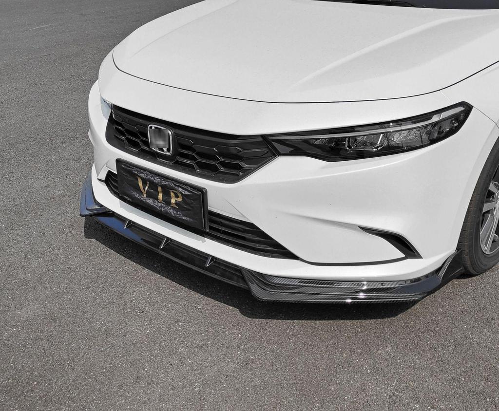 Honda Integra/Civic Front Lip, Rear Spoiler, Side Skirts, Rear Lip, Louvers, and Exhaust Tips Body Kit