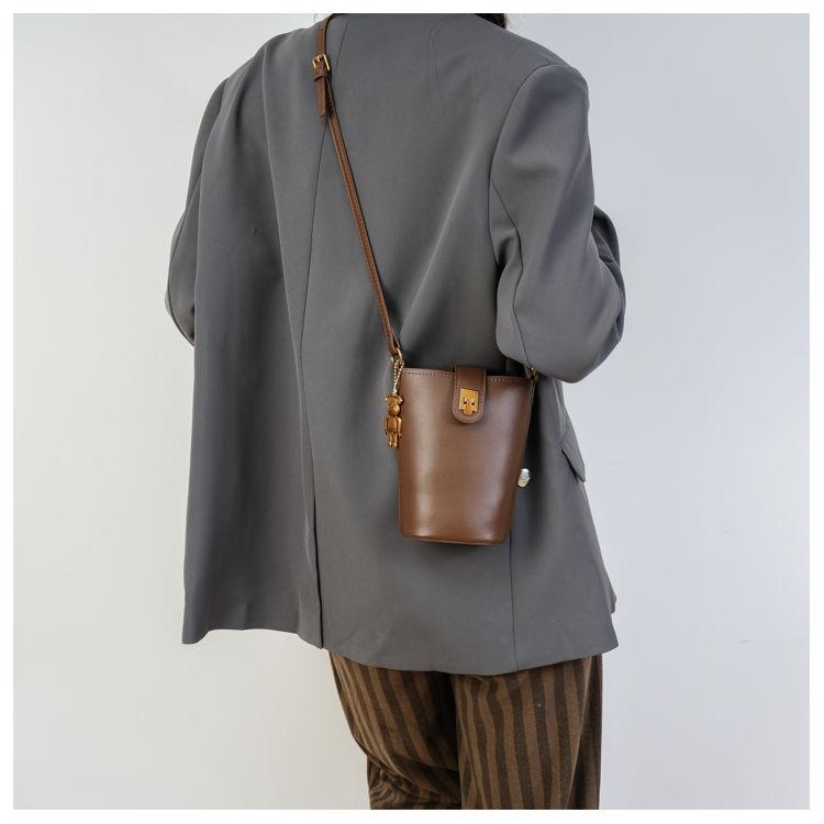 IELGY Women's High-end Mobile Phone Bag Frosted Shoulder Crossbody Bag
