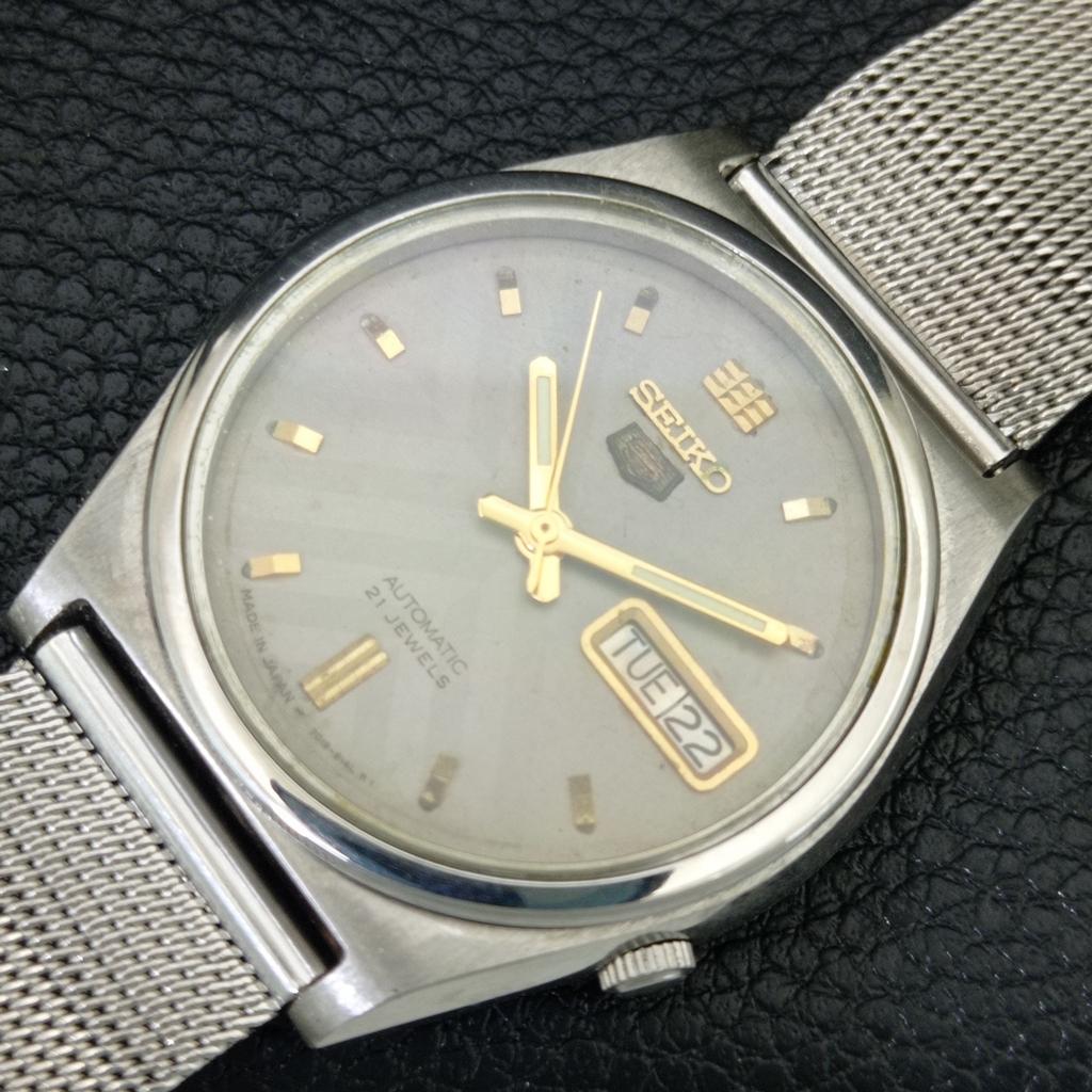 VINTAGE SEIKO 5 AUTOMATIC 7019A JAPAN MENS ORIGINAL DIAL WATCH a709163-1