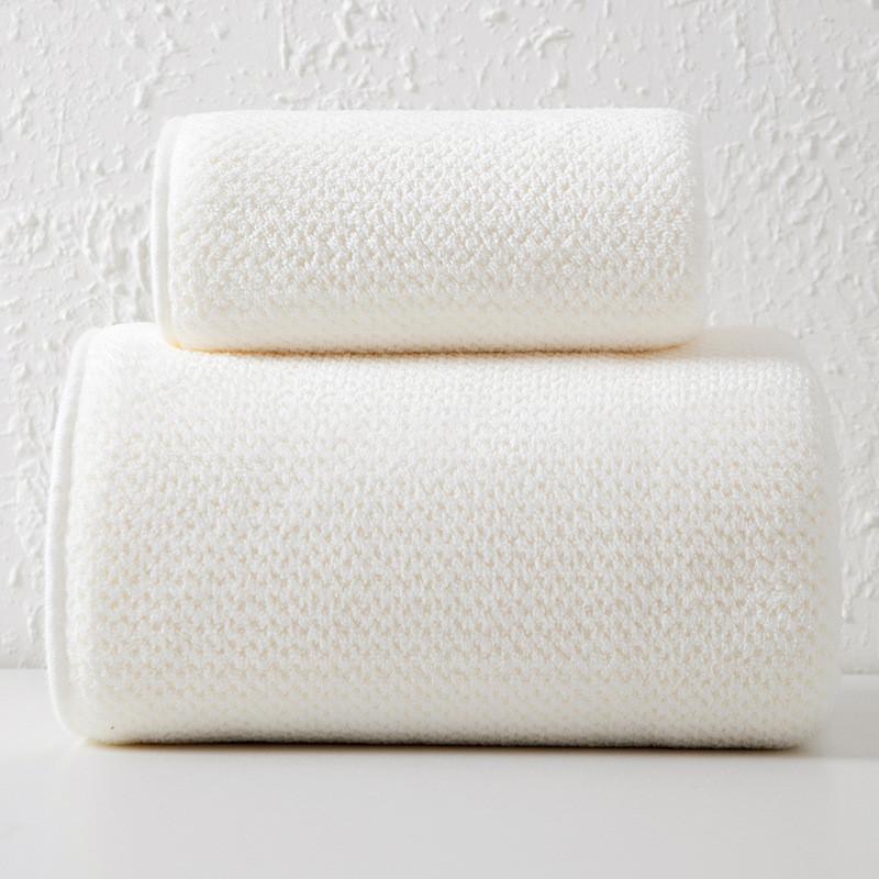 Home Spa Coral Fleece Bath Towel Set With Fast Drying Absorbent For Family Use