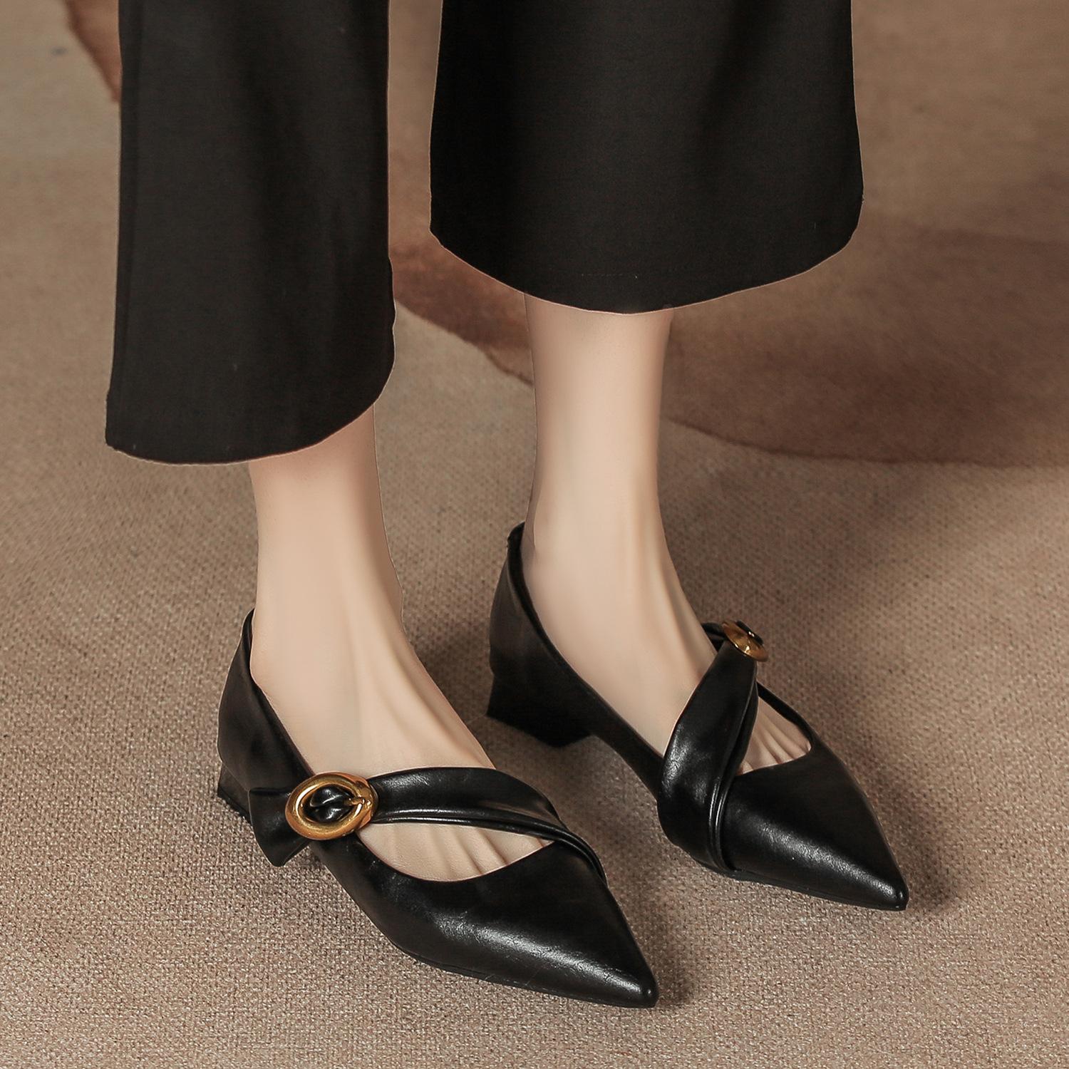 

H375-2 autumn and winter black single shoes women s thick heel new buckle high heels low heel soft sole not tired feet Mary Jane shoes 34 чёрный