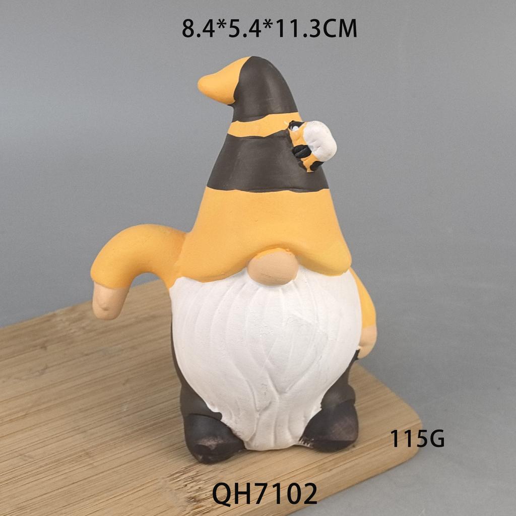 American Garden Dwarf Christmas Gnome Ceramic Crafts Ornaments Courtyard Ornaments White Porcelain Statues