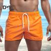 Sommer Low Rise Elastischer Bund Kordelzug Strand Surfen Shorts Atmungsaktive Seite Unregelmäßige Trim Männer Bademode Shorts