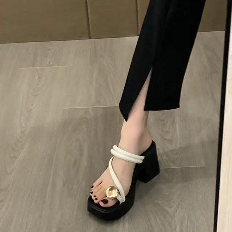 Sexy high-heeled slippers women's summer outer wear 2025 new summer thick-heeled cool slippers women's toe slippers women