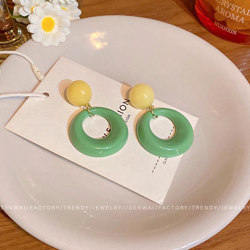 Dopamine Contrast Color Circle Earrings Women's Design Circle Stud Earrings Exaggerated Ears