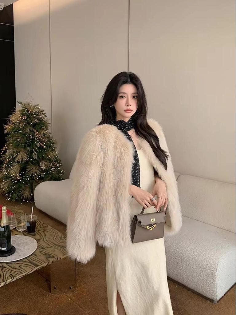 2025 Winter Fashion Fluffy Faux Fox Fur Women's Coat - Sexy, Sustainable, European & American Style