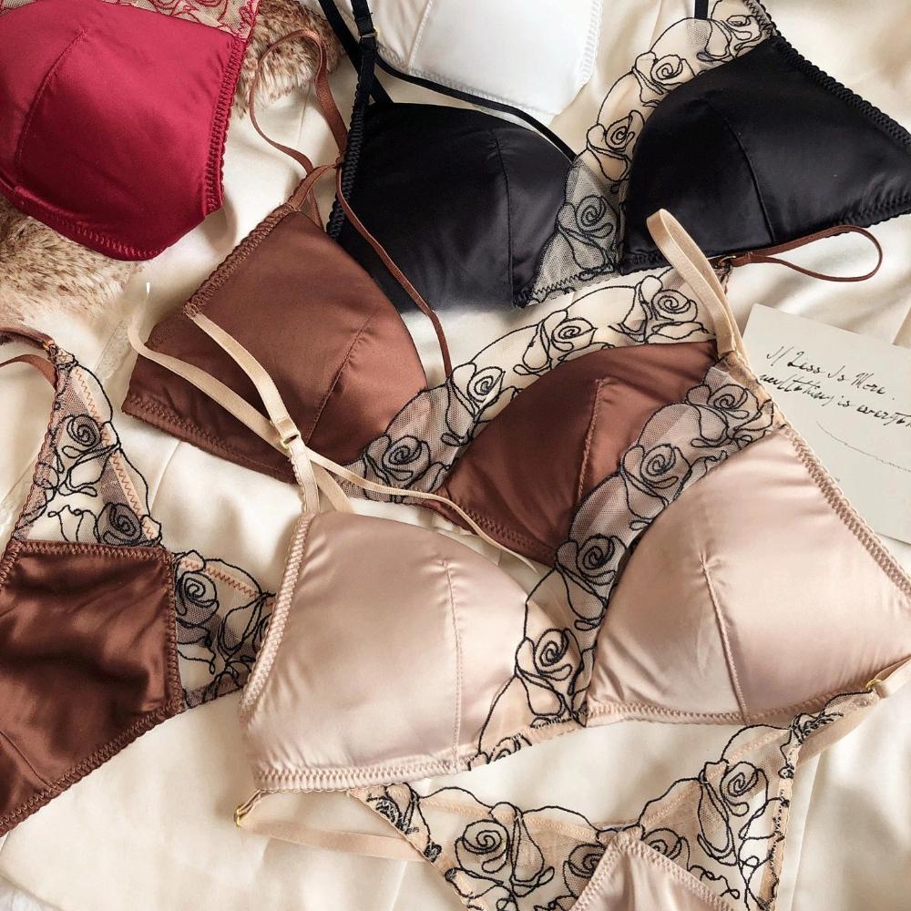Summer Women Underwear Sexy Lace Embroidery Bra Set French Thin Cup Silken Wireless Bralette Ladies Lingerie Briefs With Thong
