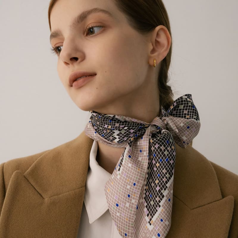 

BB’DE SOLI’DE шелковый шарф арум - розовый pink