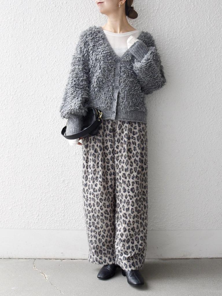 Ships Any Loop Knit V-Neck Short Cardigan, 726260030, Gray, One Size