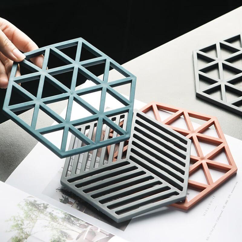Heat-Resistant Table Mats, Set of 3, Silicone Placemats, Bowl Coasters, Cup Coasters, Anti-Scalding, Non-Slip, High Temperature Resistant Table Mats