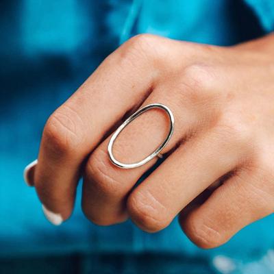 Klasický jednoduchý a minimalistický prsten, Geometrický prsten pro každodenní nošení, Personalizované módní neutrální denní doplňky
