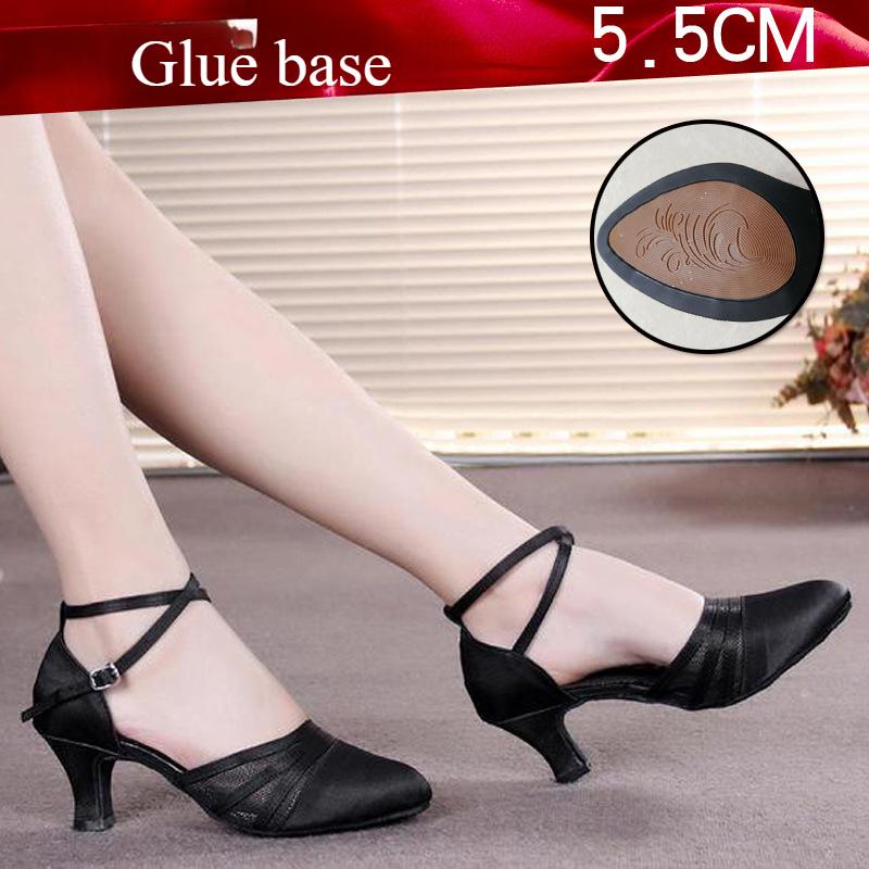 Women's Latin Dance Shoes Closed Toe Shoes Ballroom Outdoor Dance Shoes Low Heeled