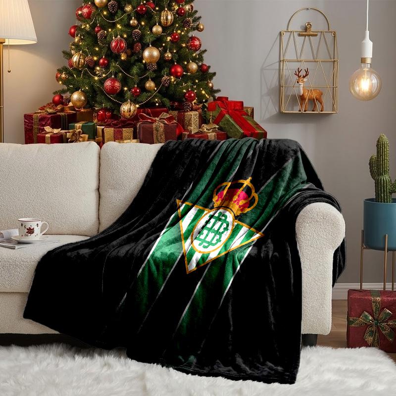 Real Betis Crest Artwork Throws Blanket Flannel Blankets Plush for Couch Bed Gifts for Men Women Travel picnic blanket Christmas fan gifts