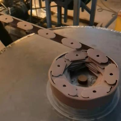 Krajina lemování okraje Žádné kopání Za každého počasí Izolace zahrady okraj lemování s hroty Snadno instalovatelný řezatelný