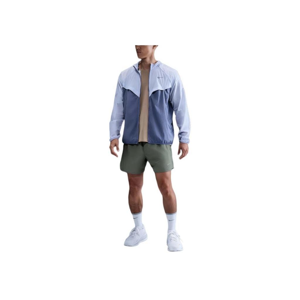 Nike Challenger Solid Loose Fit Elastic Waist Three-Quarter Casual Shorts Men shorts DV9364-364
