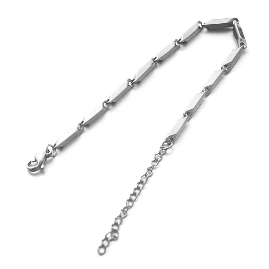 Fashionable Women's Bracelet Sturdy Steel Adjustable Length Designs Cuban Chain for a Trendy Hip Hop Styles Look