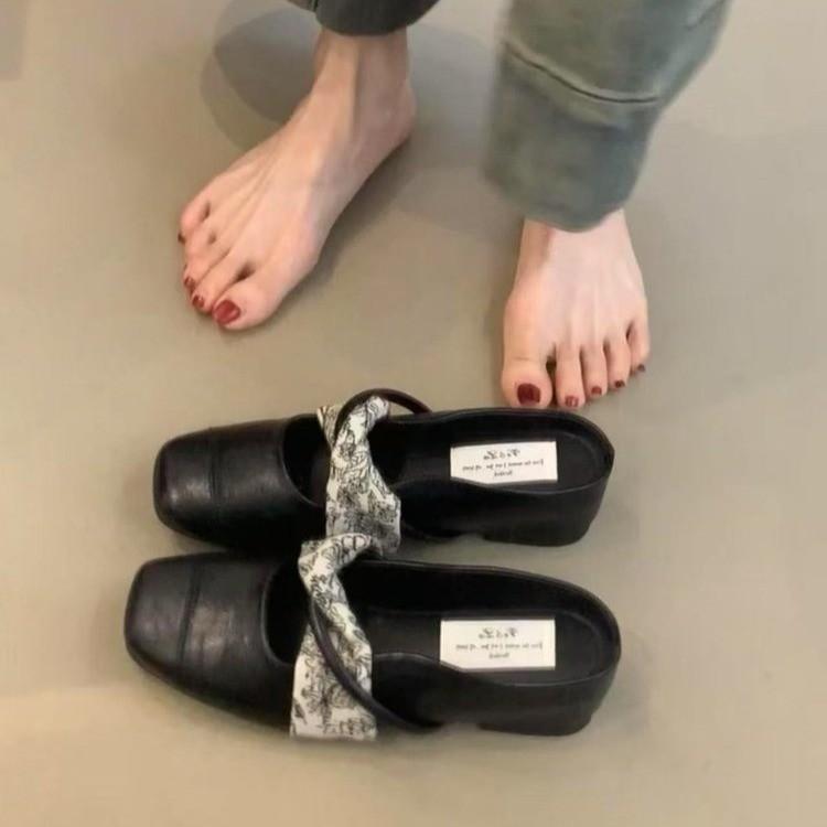 Inner height increase square head single shoes women's 2025 new leather one-word with shallow mouth bag head half drag sandals women's outer wear sum