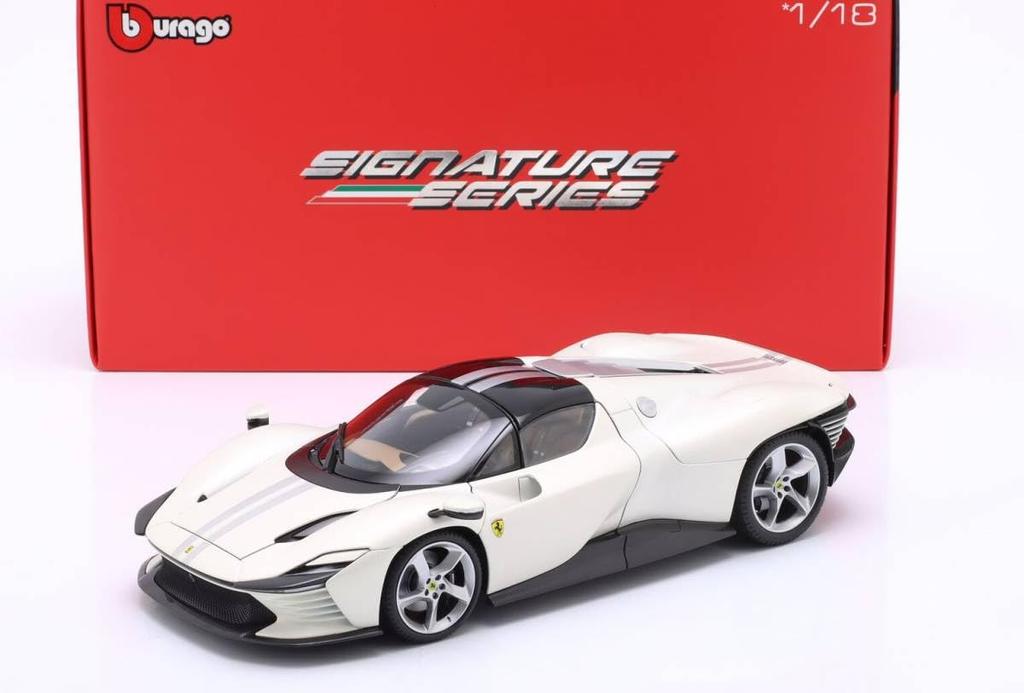 Bburago Signature 1/18 Ferrari Daytona SP3 (White) 2022