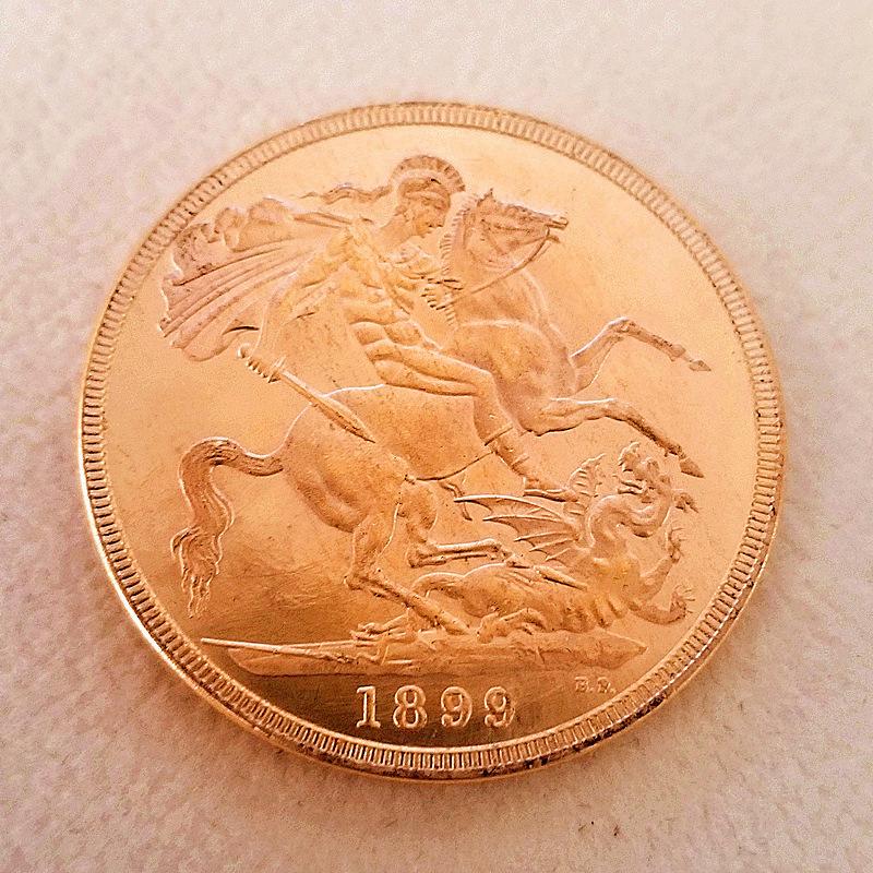 Queen of England Coins (1893-1900) Antique Crafts, Made of Brass Material, 8 Styles, Different Years