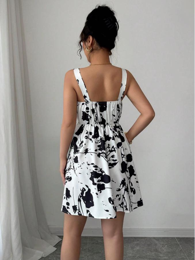 Elegant Bohemian Print A-Line Spaghetti Strap Dress - Backless, Waist-Cinched, Summer Vacation Style