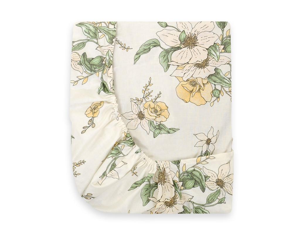Cotton fitted sheet for a crib 120x60 cm - clematis on beige